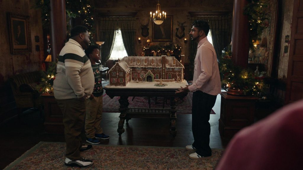 Nike Jordan 35 Low PF ‘White Black' Sneakers in Ghosts S05E09 “It's a Wonderful Christmas Carol – Part One” (2025) (Image 4)