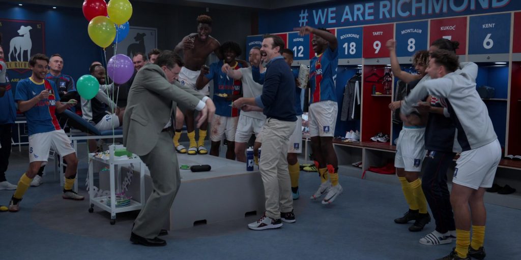 Nike Jordan React Havoc PSG Running Shoes of Jason Sudeikis in Ted Lasso S01E02 “Biscuits” (2020) (Image 2)