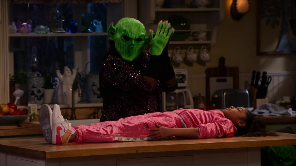 Nike Jordan Sneakers Worn by Jordyn Raya James as Ami McKellan in Family Reunion S04E01 “Remember When the Trick Wasn’t a Treat” (2021) (Image 4)