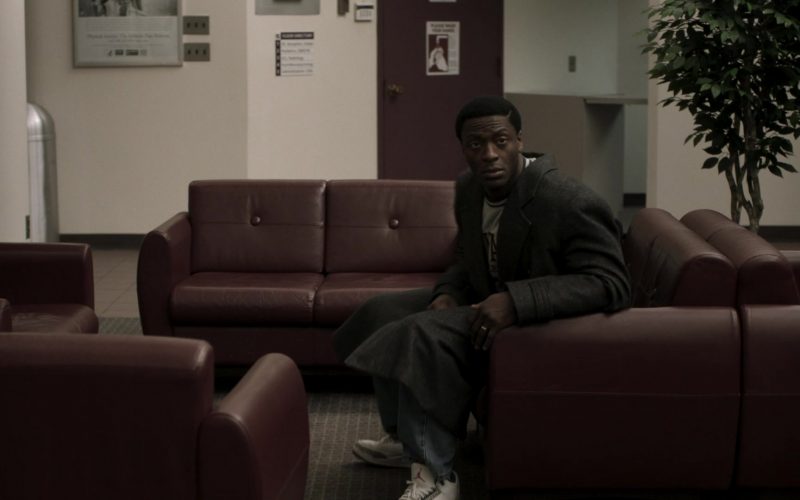 Nike Jordan Sneakers in City on a Hill S02E08 “Pax Bostonia” (2021) (Image 1)