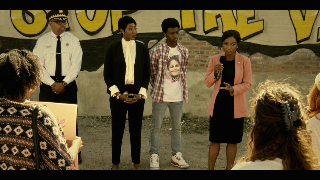 Nike Jordan Sneakers in Power Book IV - Force S02E03 “War & Ice Cream” (2023) (Image 12)