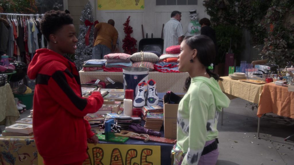 Nike Jordan Sneakers in The Upshaws S01E07 “Yard Sale” (2021) (Image 1)
