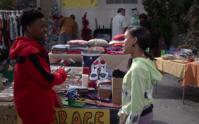 Nike Jordan Sneakers in The Upshaws S01E07 “Yard Sale” (2021) (Image 1)