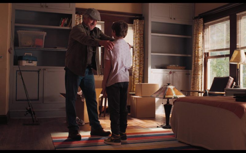 Nike Jordan Sneakers of Oakes Fegley as Peter Decker in The War with Grandpa (2020) (Image 1)