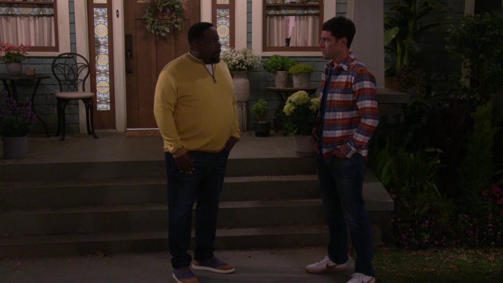 Nike Killshot 2 White Shoes of Max Greenfield as Dave in The Neighborhood S03E02 “Welcome to the Election” (2020) (Image 2)