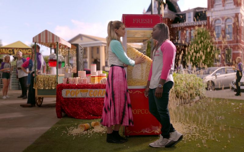Nike Kyrie 7 Basketball Shoes in Legacies S04E02 “There's No I In Team, or Whatever” (2021) (Image 1)