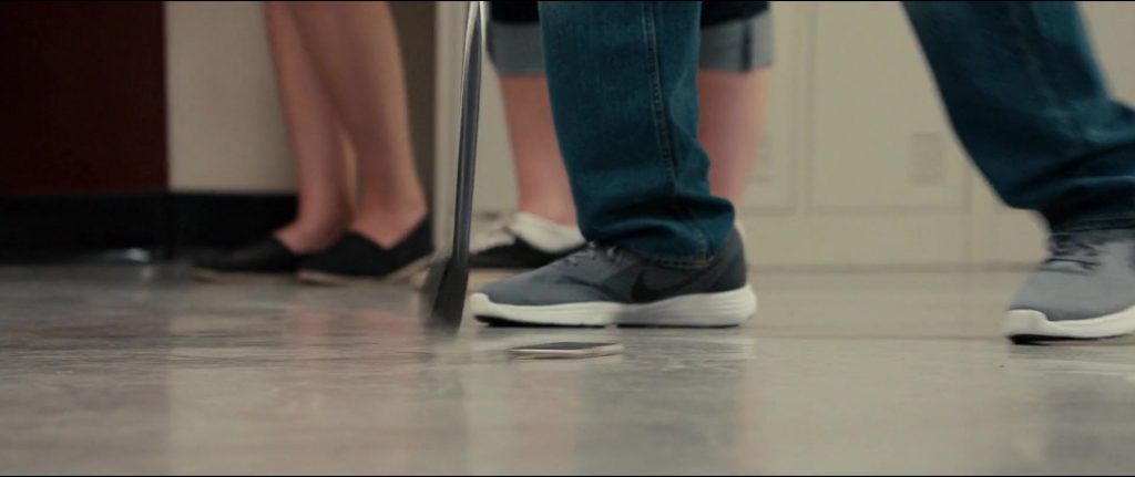 Nike Men's Grey Sneakers in Status Update (2018) (Image 1)
