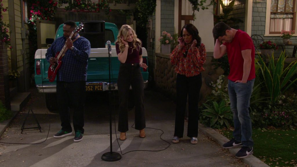 Nike Men's Shoes (Blue) of Max Greenfield in The Neighborhood S3E11 “Welcome to the Dad Band” (2021) (Image 3)