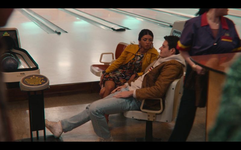 Nike Men's Shoes Worn by Connor Swindells as Adam Groff in Sex Education S03E03 (2021) (Image 1)