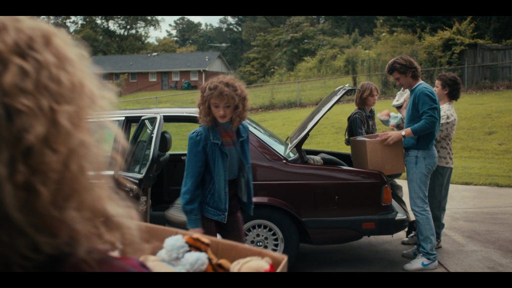 Nike Men's Shoes Worn by Joe Keery as Steve Harrington in Stranger Things S04E09 “Chapter Nine - The Piggyback” (2022) (Image 1)