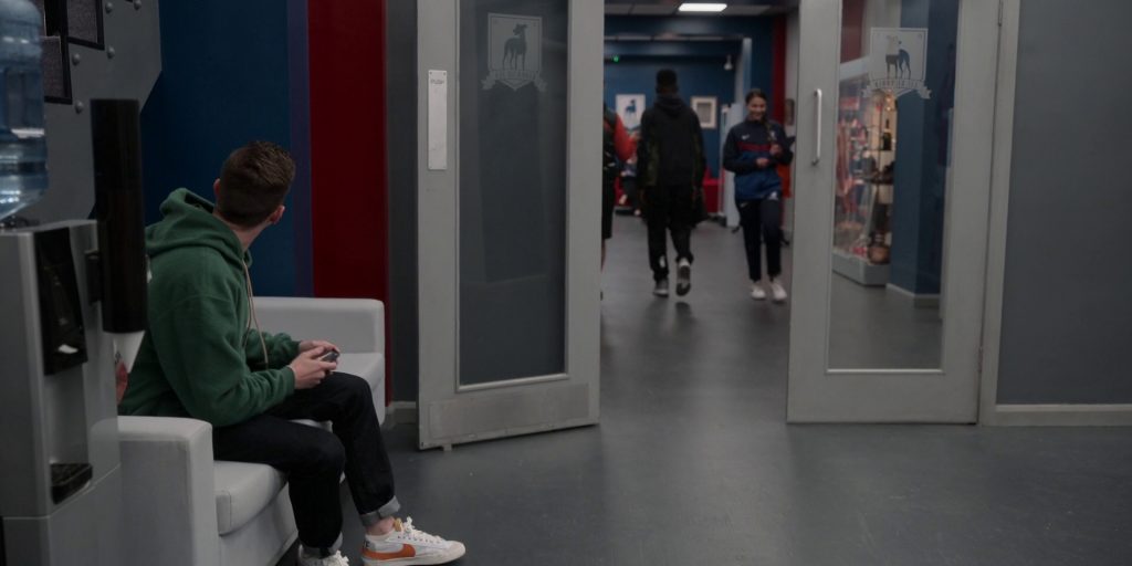 Nike Men's Shoes in Ted Lasso S03E08 “We'll Never Have Paris” (2023) (Image 6)