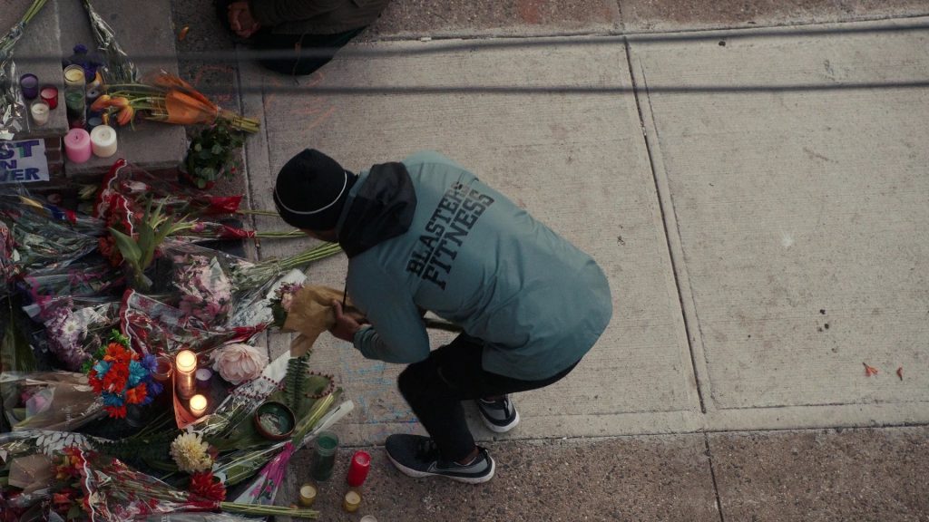 Nike Men's Shoes in The Equalizer S01E04 “It Takes a Village” (2021) (Image 1)