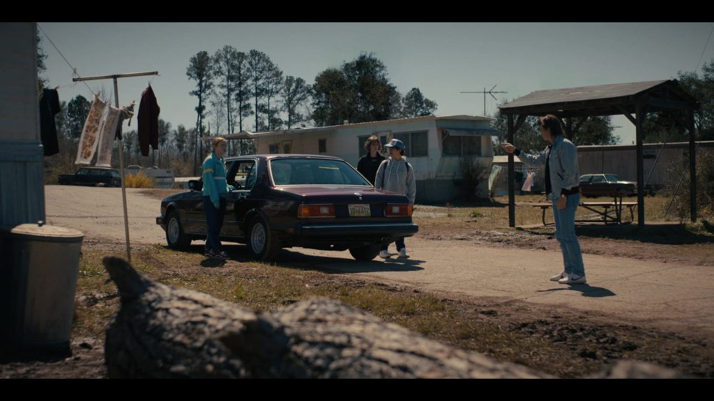 Nike Men's Shoes of Joe Keery as Steve Harrington in Stranger Things S04E03 “Chapter Three - The Monster and the Superhero” (2022) (Image 2)