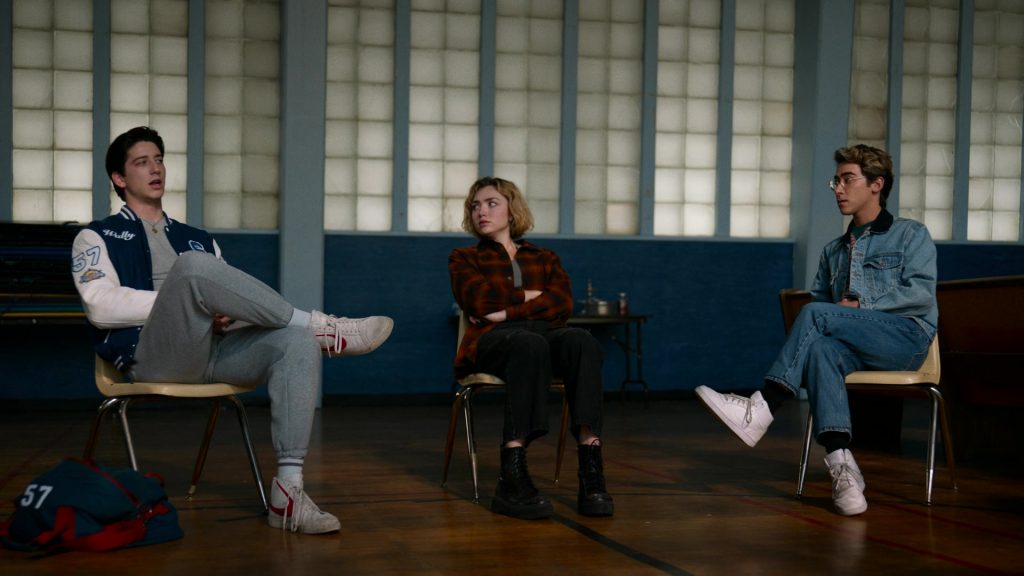 Nike Men's Sneakers Worn by Actors in School Spirits S01E07 “Seance Anything” (2023) (Image 1)