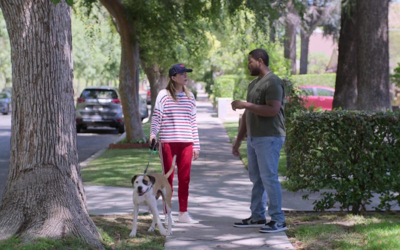 Nike Men's Sneakers Worn by Luke Tennie as Sean in Shrinking S01E07 “Apology Tour” (2023) (Image 1)