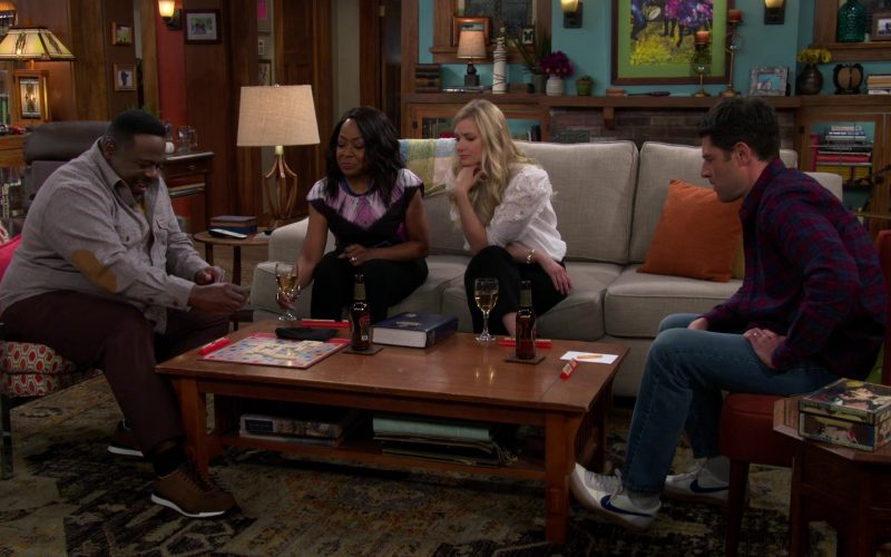 Nike Men's Sneakers Worn by Max Greenfield as Dave Johnson in The Neighborhood S03E10 “Welcome to the Procedure” (2021) (Image 1)