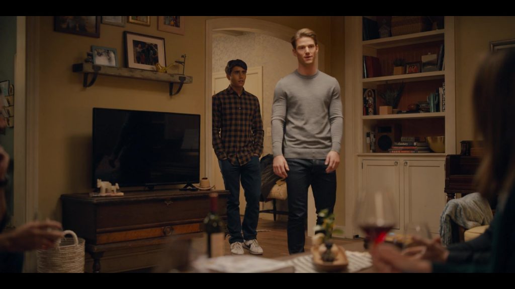 Nike Men's Sneakers Worn by Michael Cimino as Victor Salazar in Love, Victor S03E03 “The Setup” (2022) (Image 1)