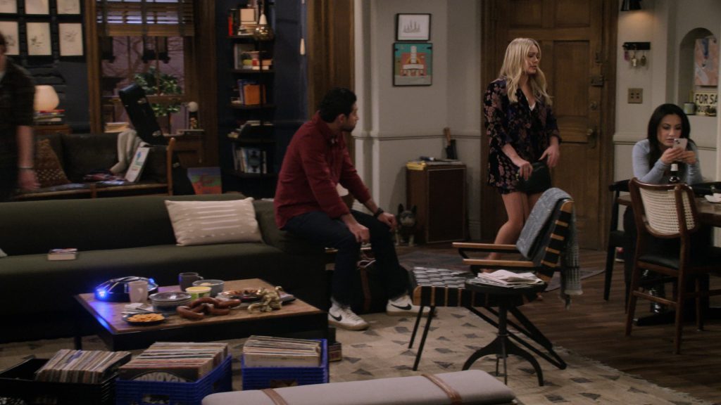Nike Men's Sneakers Worn by Suraj Sharma as Sid in How I Met Your Father S02E18 “Parent Trap” (2023) (Image 1)