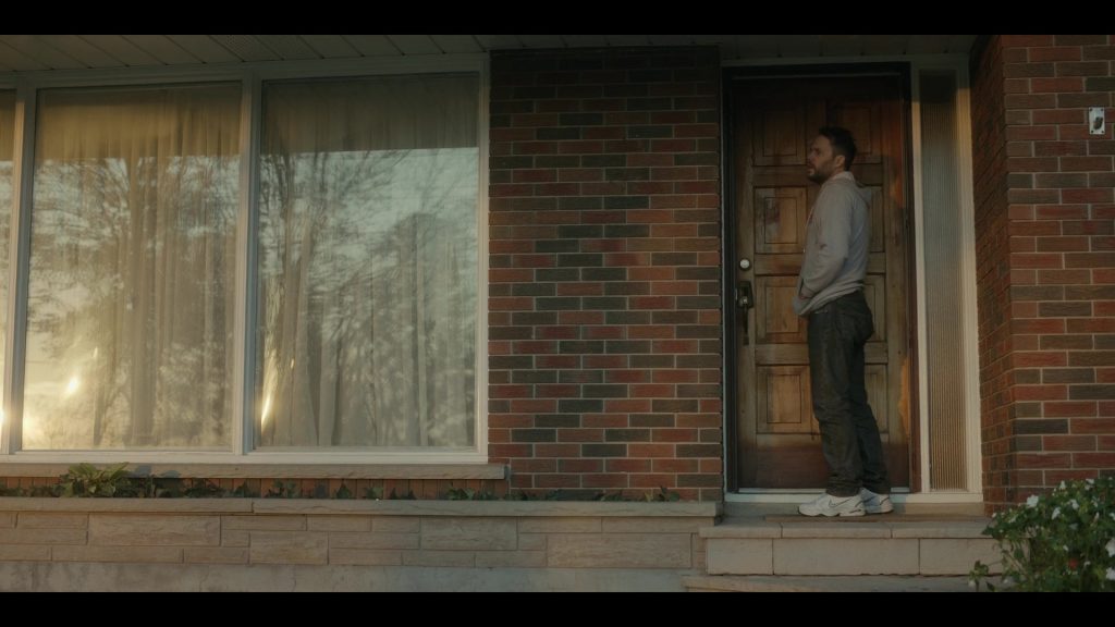 Nike Men's Sneakers Worn by Taylor Kitsch as Glen Kryger in Painkiller S01E05 “Hot! Hot! Hot!” (2023) (Image 2)