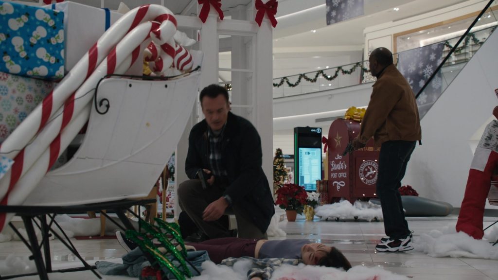 Nike Men's Sneakers in FBI - Most Wanted S03E09 “Run-Hide-Fight” (2021) (Image 1)