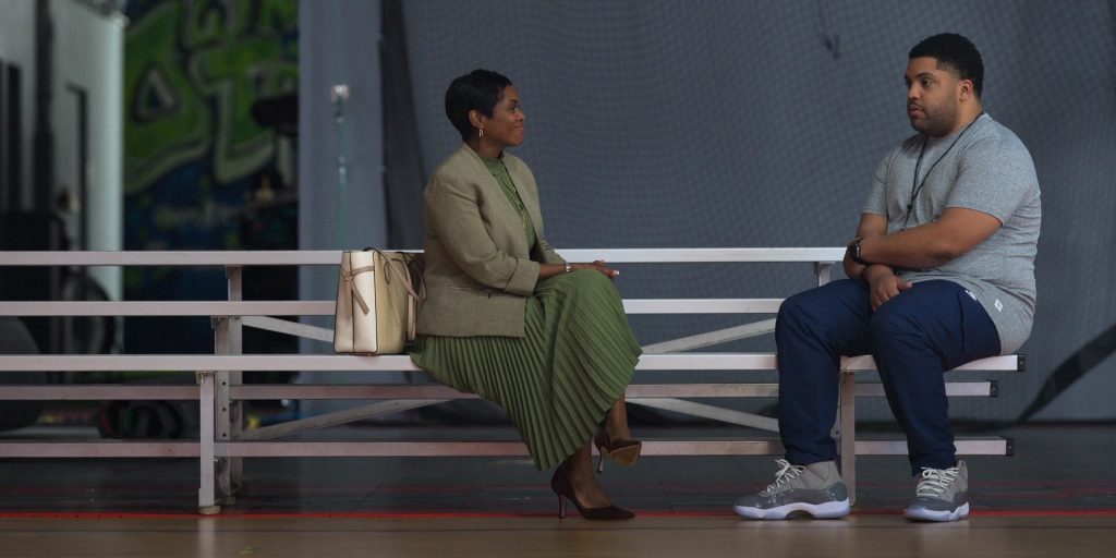 Nike Men's Sneakers in Swagger S02E01 “The World Ain't Ready” (2023) (Image 7)