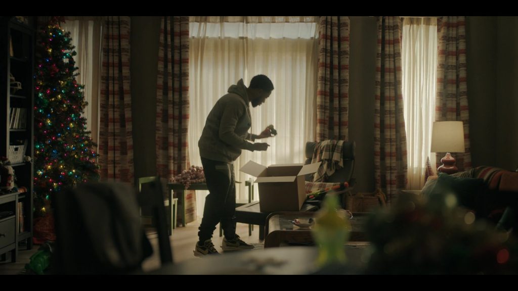 Nike Men's Sneakers in The Chi S05E03 “This Christmas” (2022) (Image 1)
