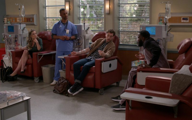 Nike Men's Sneakers of Actor Terrence Terrell as Eli in B Positive S01E10 “B Negative Part 2” (2021) (Image 1)