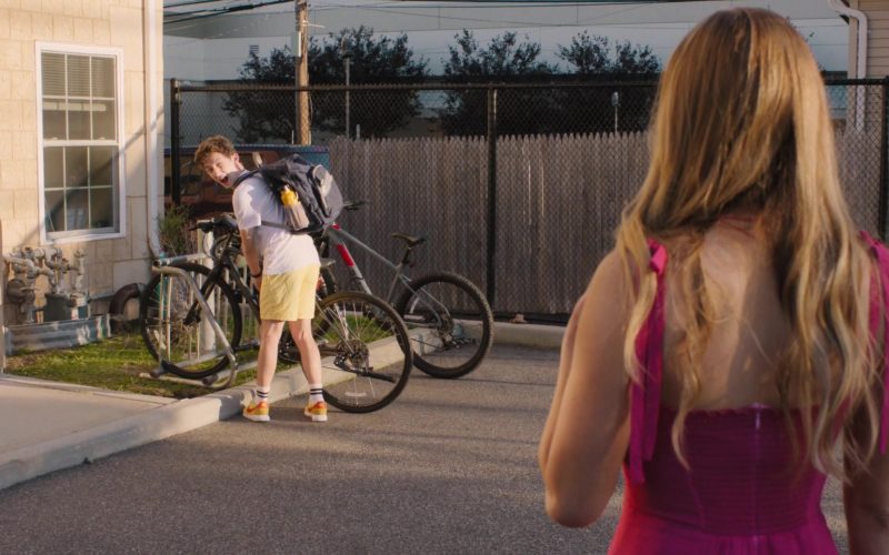 Nike Men's Sneakers of Andrew Barth Feldman as Percy Becker in No Hard Feelings (2023) (Image 1)