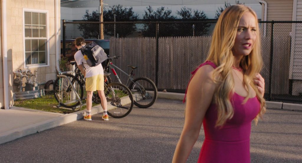Nike Men's Sneakers of Andrew Barth Feldman as Percy Becker in No Hard Feelings (2023) (Image 3)