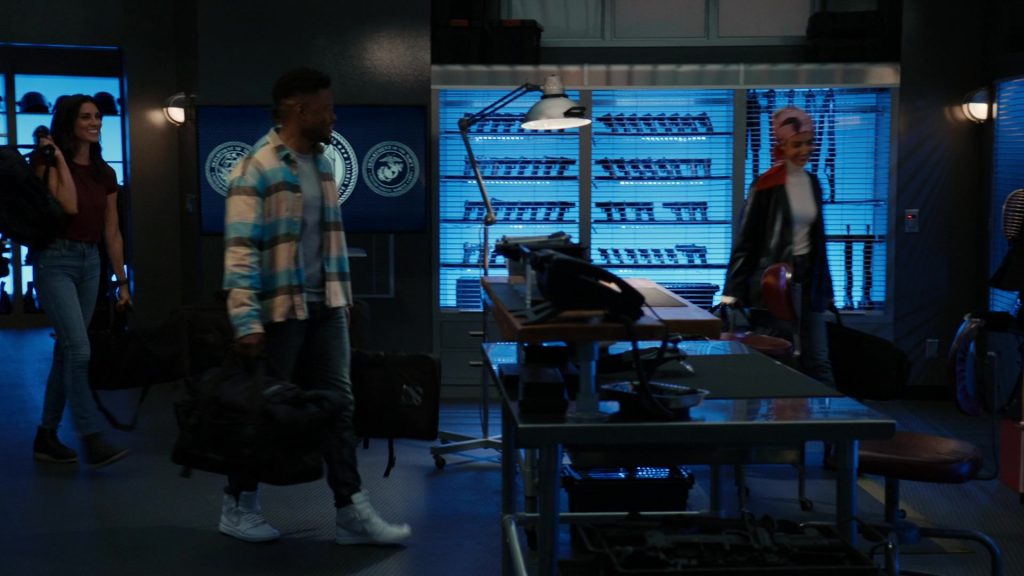 Nike Men's Sneakers of Caleb Castille as Devin Roundtree in NCIS - Los Angeles S14E01 “Game of Drones” (2022) (Image 1)