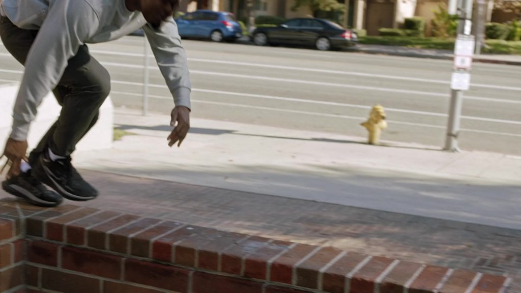 Nike Men's Sneakers of Caleb Castille as Devin Roundtree in NCIS - Los Angeles S14E14 “Shame” (2023) (Image 1)