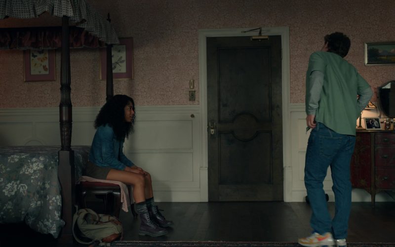 Nike Men's Sneakers of Igby Rigney as Kevin in The Midnight Club S01E08 “Road to Nowhere” (2022) (Image 1)