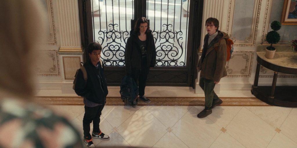 Nike Men's Sneakers of Jaden Michael as Mickey Bolitar in Harlan Coben's Shelter S01E05 “See Me Feel Me Touch Me Heal Me” (2023) (Image 2)
