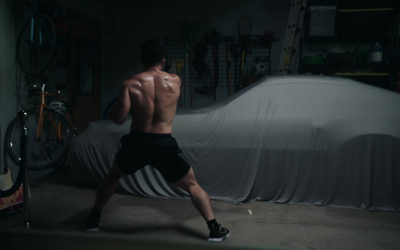 Nike Men's Sneakers of Vincent Rodriguez III as Ron Sherman-Willis in Kenan S01E02 “Hard News” (2021) (Image 1)