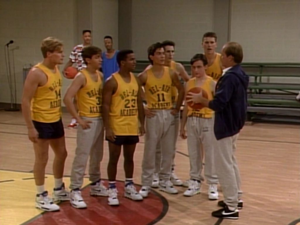 Nike Men's Trainers in The Fresh Prince of Bel-Air S01E11 “Courting Disaster” (1990) (Image 1)