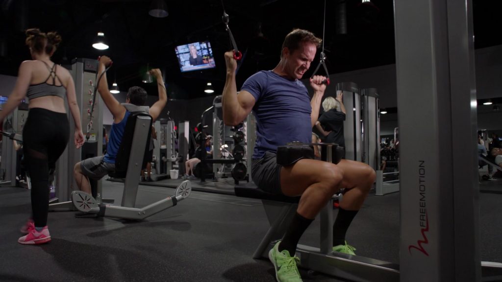 Nike Neon Green Shoes in 9-1-1 Season 3 Episode 4 “Triggers” (2019) (Image 1)