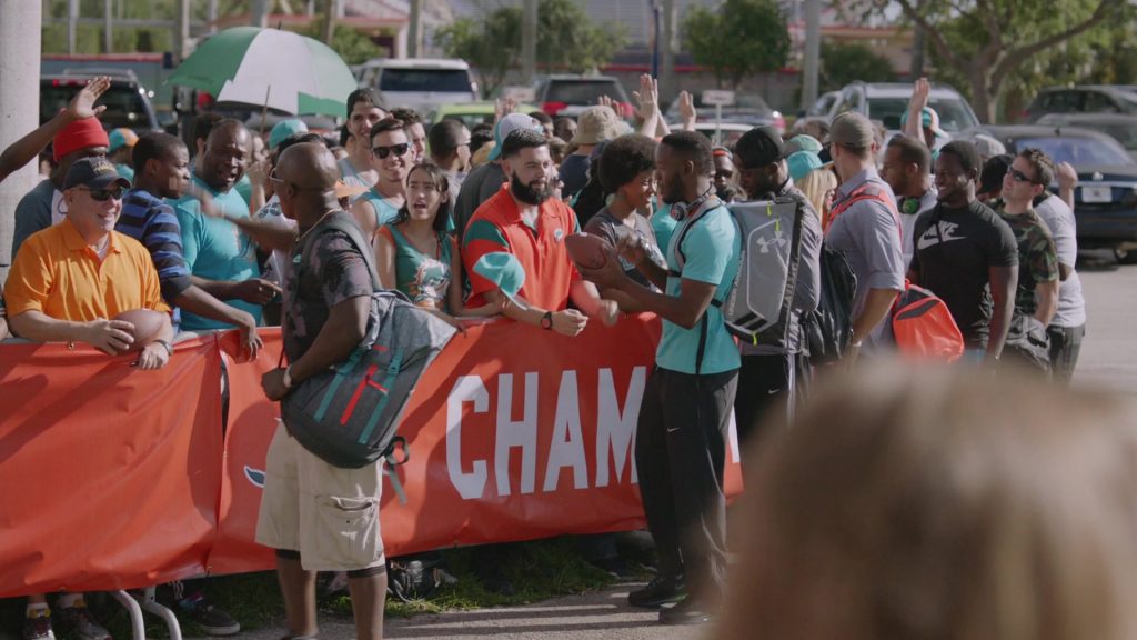 Nike Pants, T-Shirts, Shoes and Under Armour Bag in Ballers - Season 1, Episode 10, “Flamingos” (2015) (Image 2)