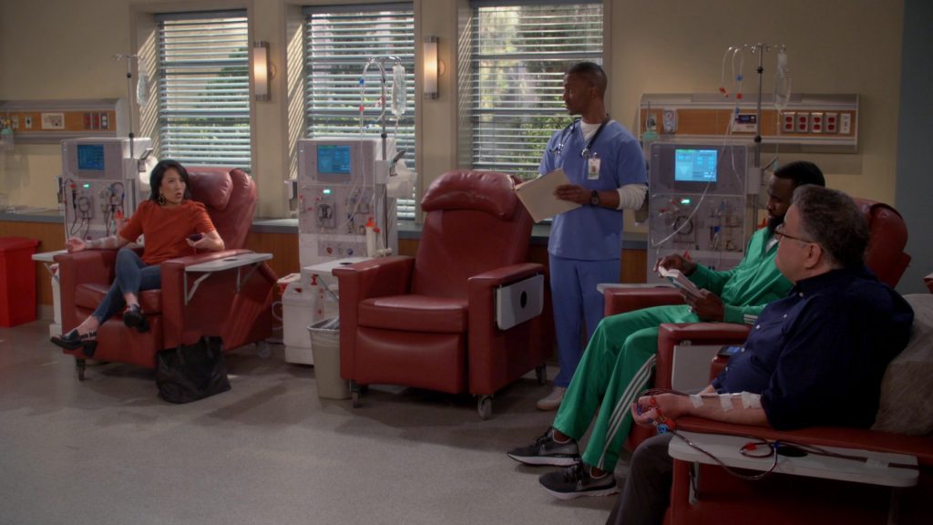 Nike React Infinity Run Flyknit Sneakers of Terrence Terrell as Eli in B Positive S01E17 “Transplanticipation” (2021) (Image 1)