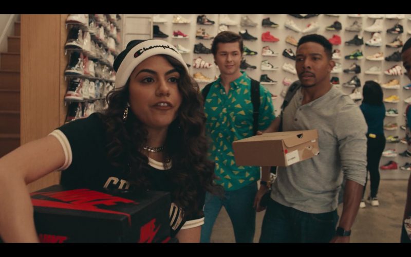 Nike Shoe Box Held by Jearnest Corchado as Nori in Sneakerheads S01E02 “Hustling Backwards” (2020) (Image 1)