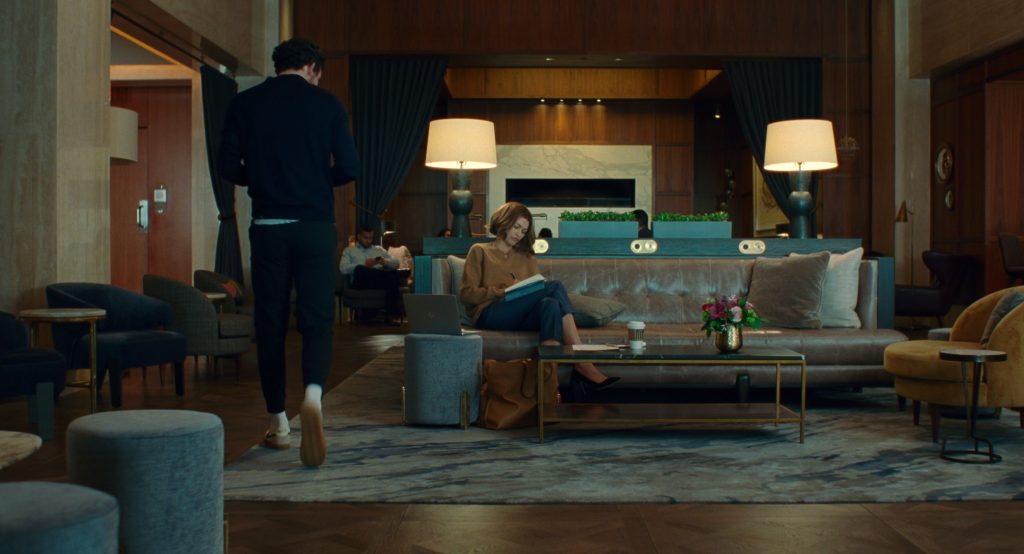 Nike Shoes, Apple MacBook and Starbucks in Challengers (2024) (Image 9)