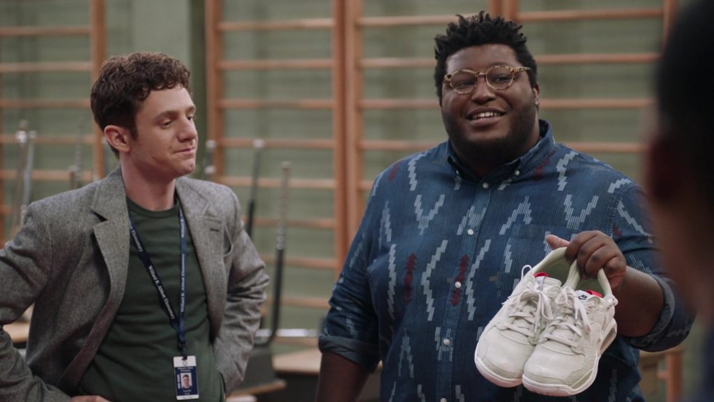 Nike Shoes Held by Actor in Abbott Elementary S01E11 “Desking” (2022) (Image 1)
