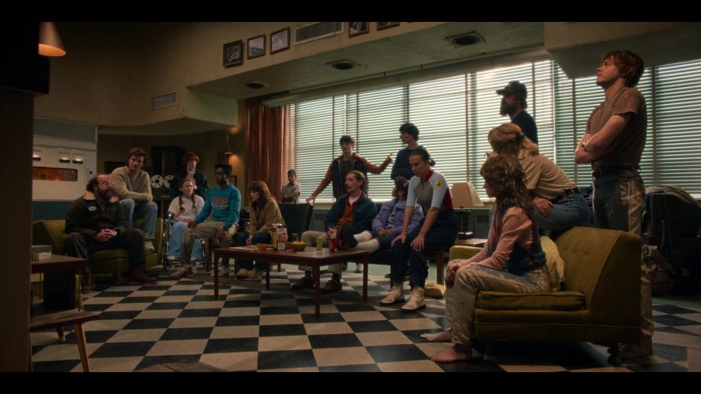 Nike Shoes, Hi-C, Coca-Cola in Stranger Things S05E07 “Chapter Seven – The Bridge” (2025) (Image 1)