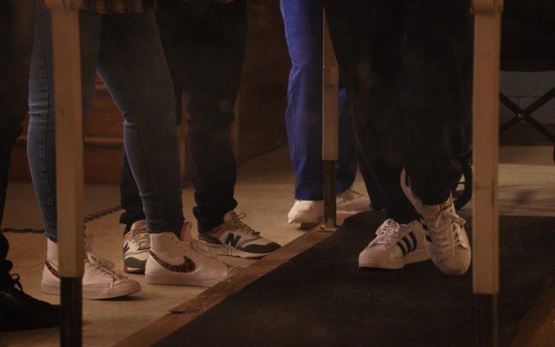 Nike Shoes, New Balance Trainers and Adidas Sneakers in The Last O.G. S04E01 “Staying Alive” (2021) (Image 1)