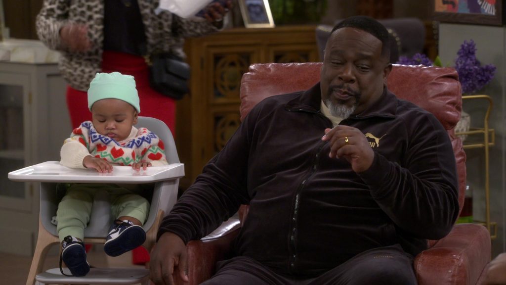 Nike Shoes, Puma Tracksuit in The Neighborhood S07E14 “Welcome to the Blowout” (2025) (Image 10)