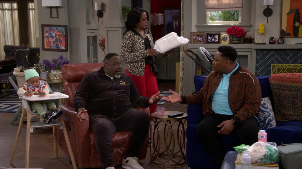 Nike Shoes, Puma Tracksuit in The Neighborhood S07E14 “Welcome to the Blowout” (2025) (Image 14)