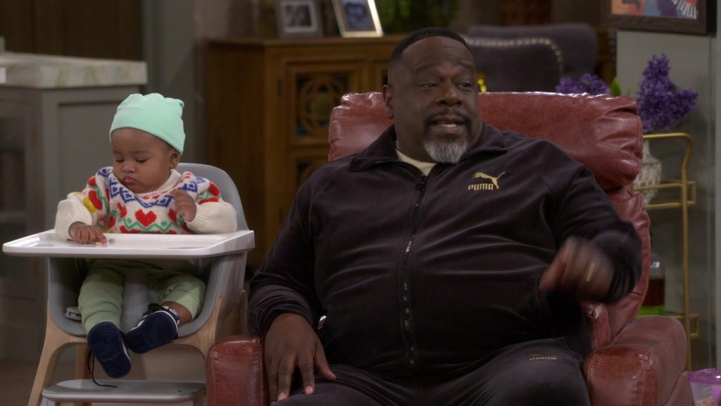 Nike Shoes, Puma Tracksuit in The Neighborhood S07E14 “Welcome to the Blowout” (2025) (Image 3)