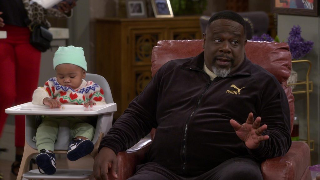 Nike Shoes, Puma Tracksuit in The Neighborhood S07E14 “Welcome to the Blowout” (2025) (Image 9)
