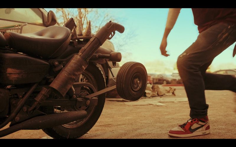 Nike Shoes Worn by Colin Ford as Josh Wheeler in Daybreak Season 1 Episode 2 “Schmuck Bait!” (2019) (Image 1)