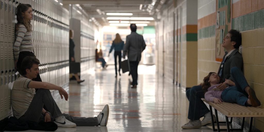 Nike Shoes Worn by Joe Keery (Steve Harrington) in Stranger Things - Holly, Jolly (2016) (Image 6)