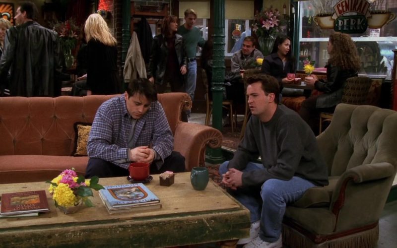 Nike Shoes Worn by Matthew Perry (Chandler Bing) in Friends Season 4 Episode 22 “The One With the Worst Best Man Ever” (1998) (Image 1)